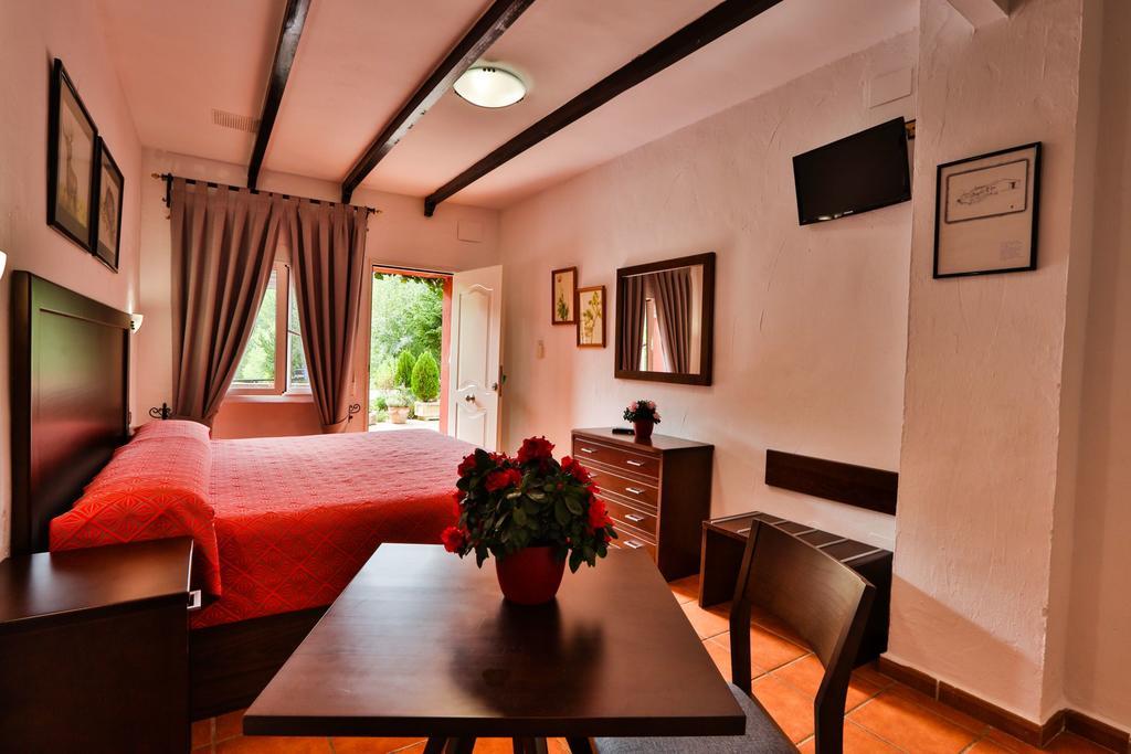 Hotel Rural Noguera De La Sierpe Arroyo Frio Kültér fotó